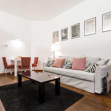 Prague Days - 1Bdr Apt W Netflix - Zizkov Tower Экстерьер фото