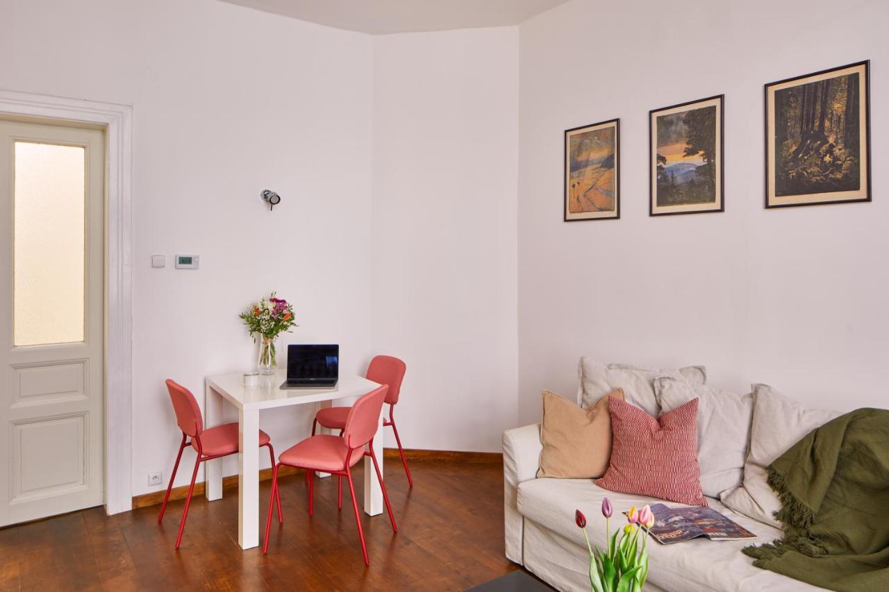 Prague Days - 1Bdr Apt W Netflix - Zizkov Tower Экстерьер фото